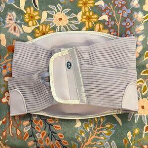 Gray/purple Waist/Pregnancy Support Belt